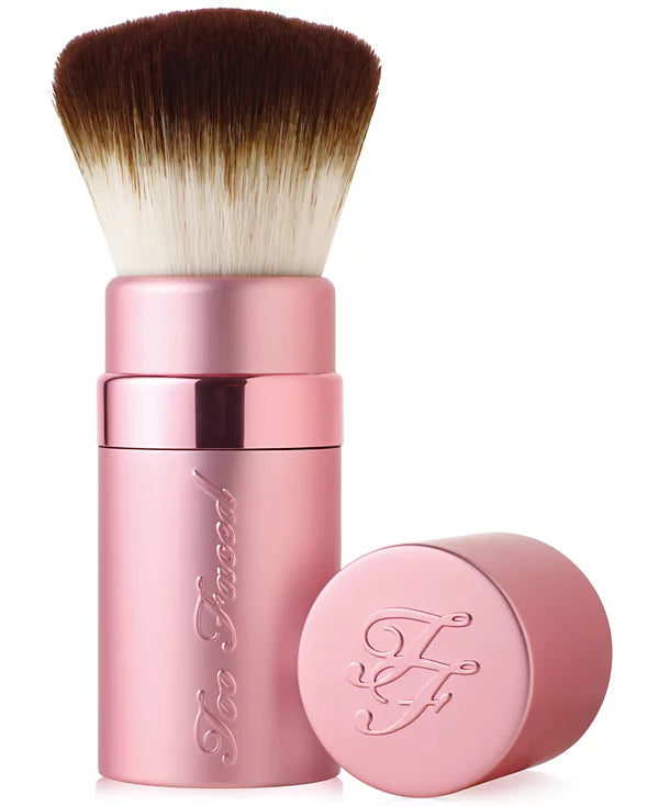 Too Faced Retractable Teddy Bear Hair Kabuki Brush