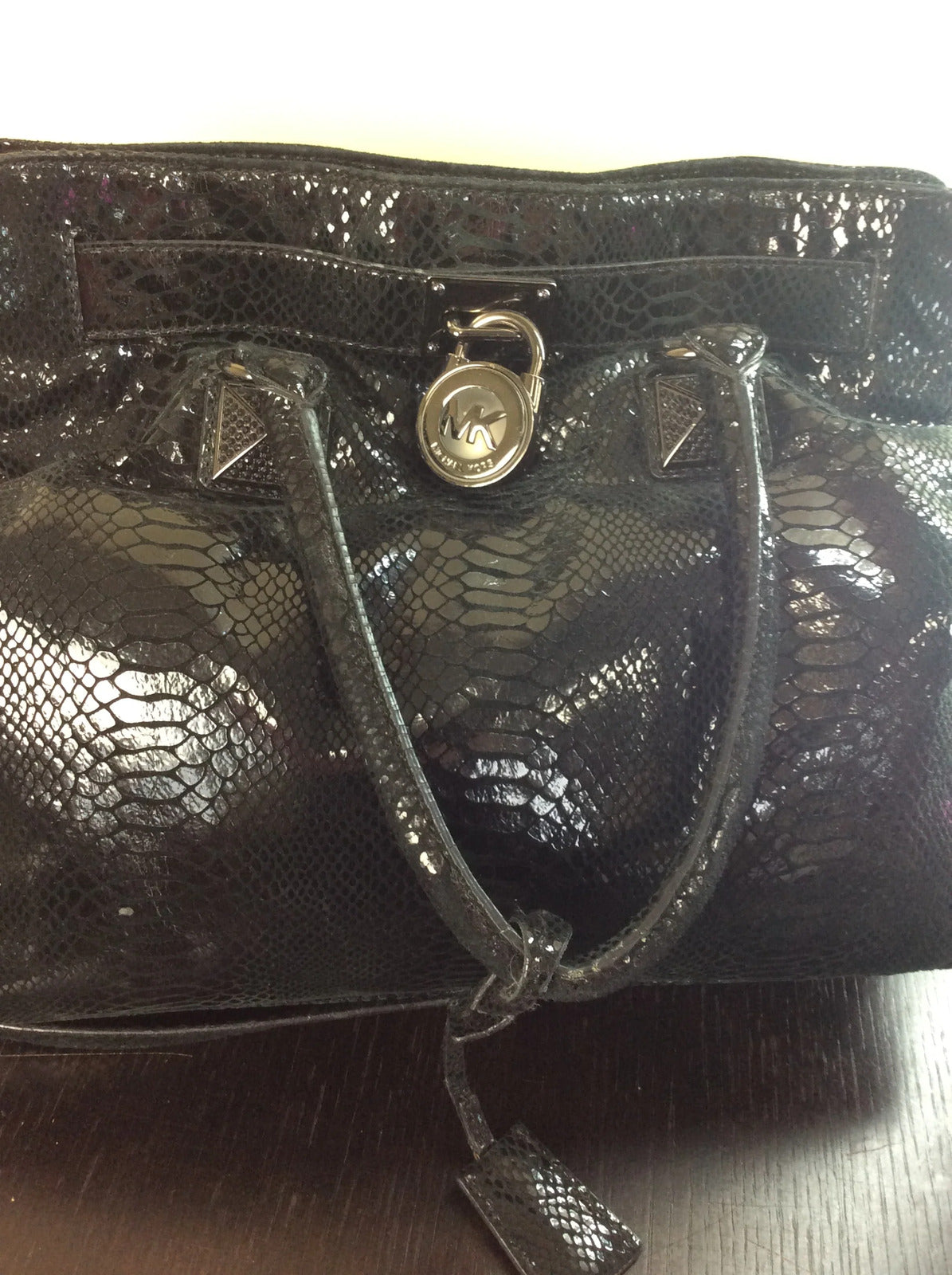 Michael Kors black classic tote