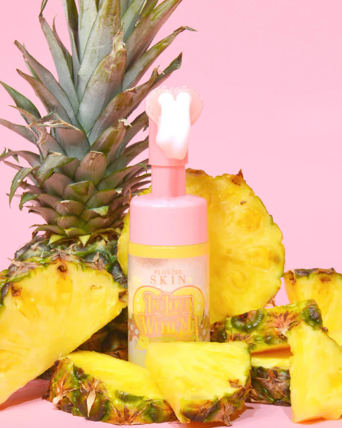 PLouise In Love With Me Foaming Cleanser PINEAPPLE