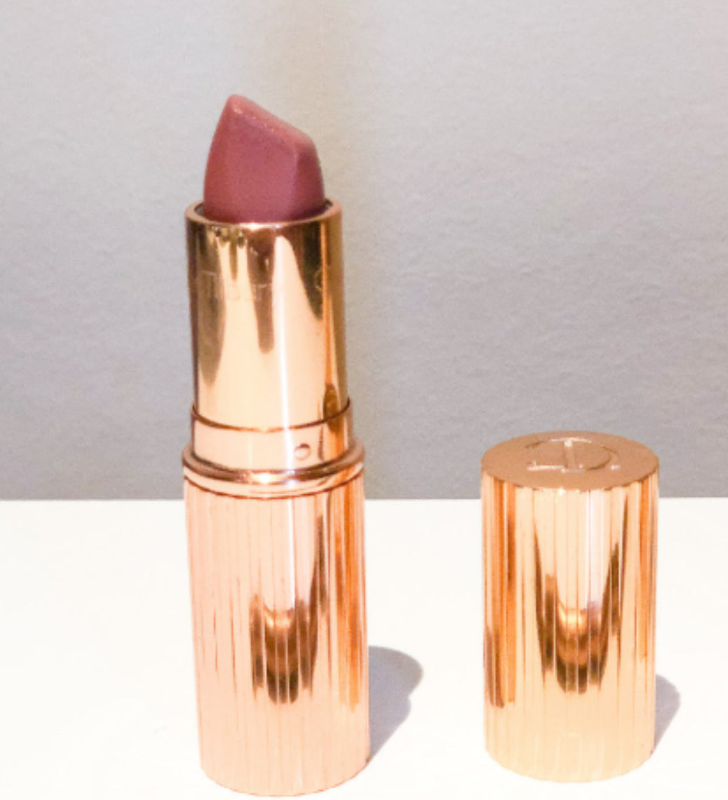 Charlotte Tilbury mini pillow talk lipstick