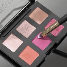 Believe Beauty Love Struck Eyeshadow Palette