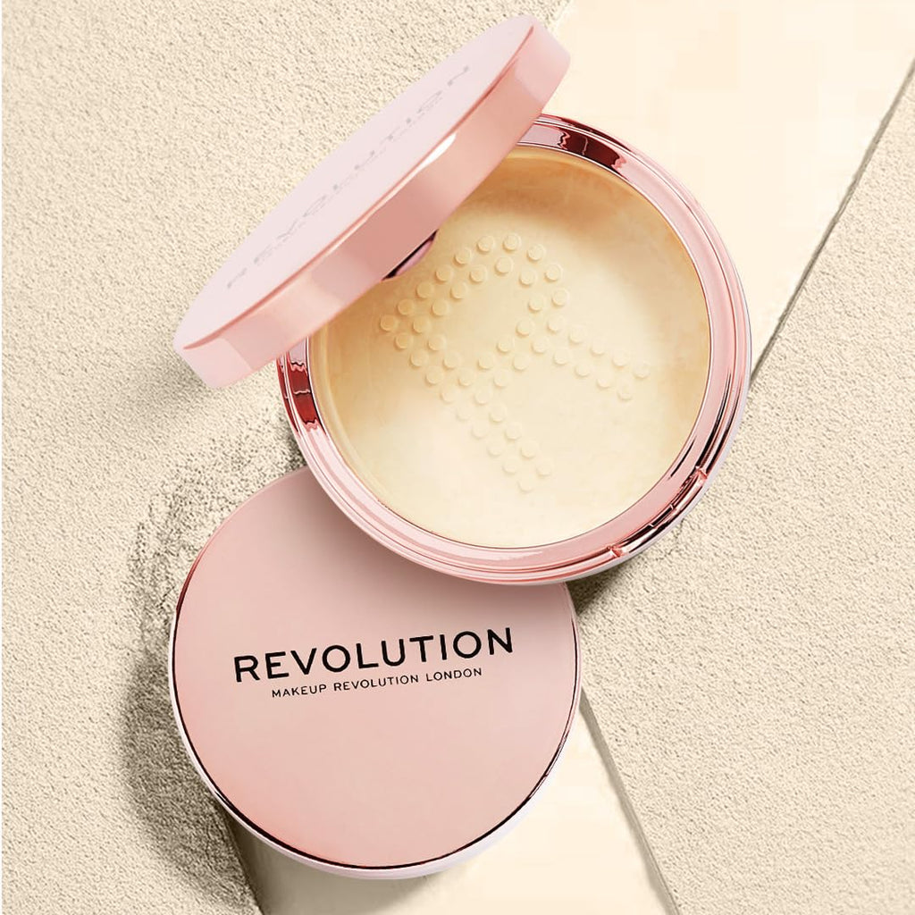 Makeup Revolution Conceal & Fix light yellow loose setting powder