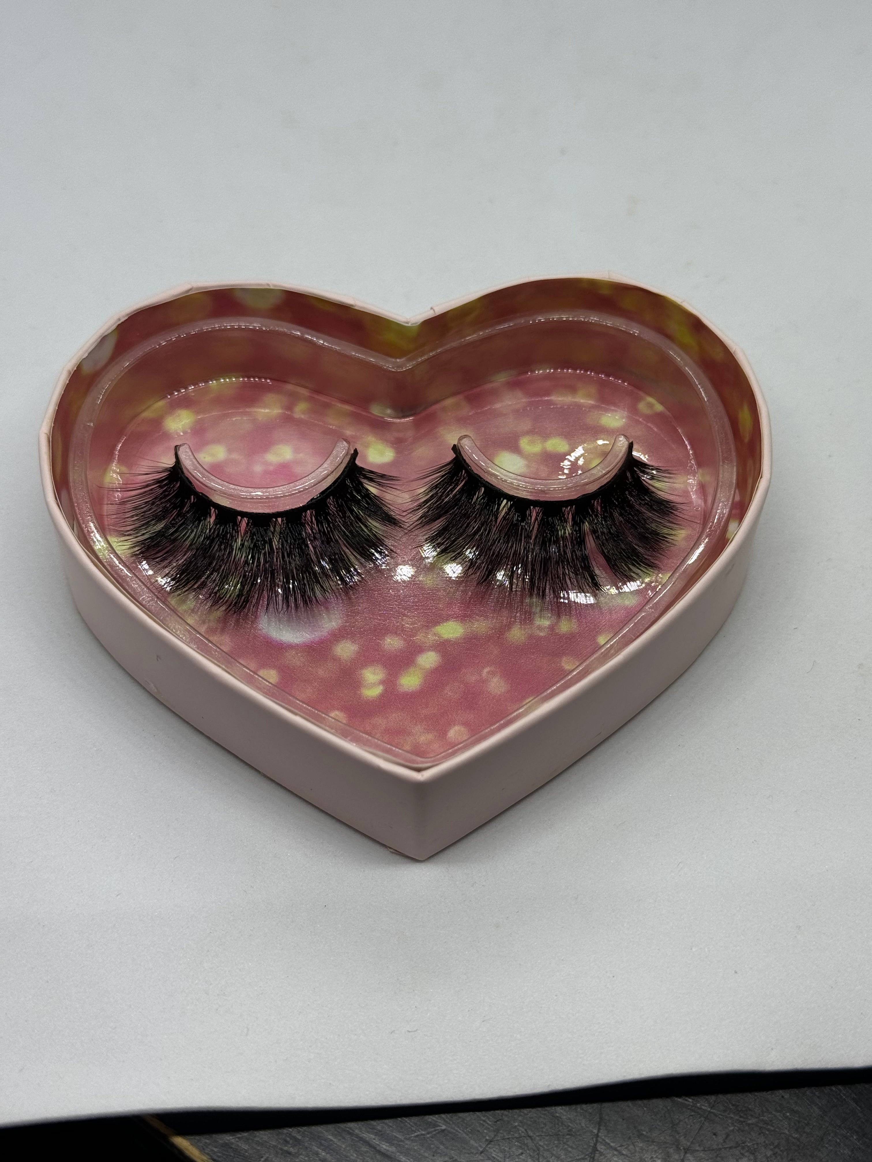 Velvet 59 by Paris Manning Vegan Lashes